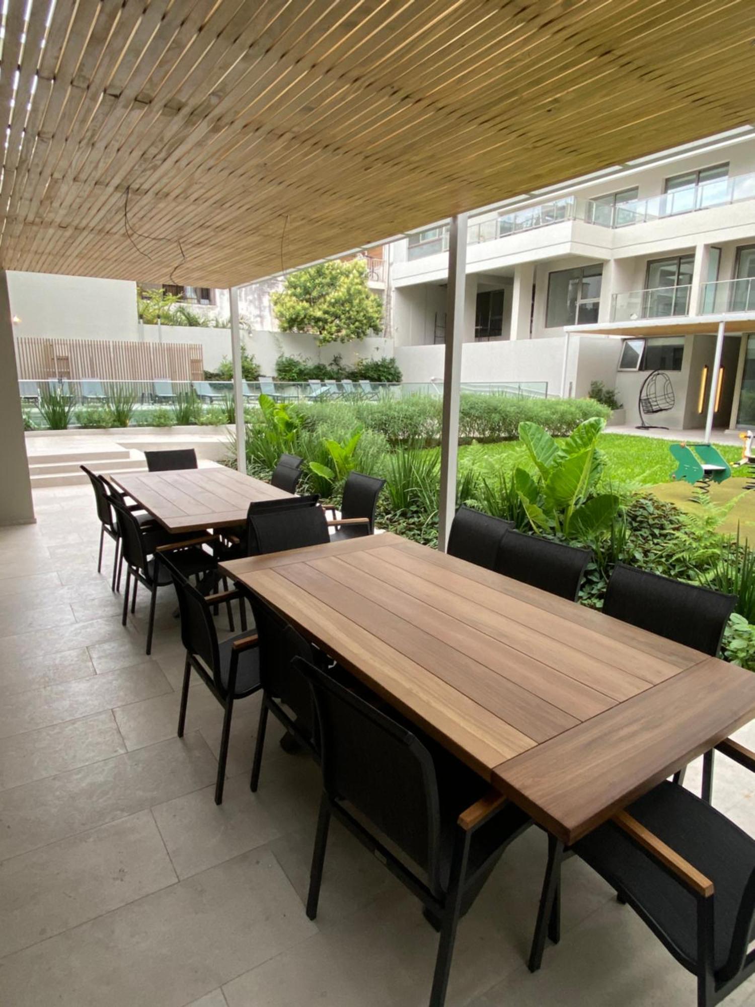 Modern With Premium Amenities